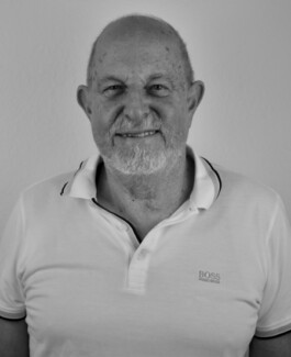 zahnmedizin-burchard.de